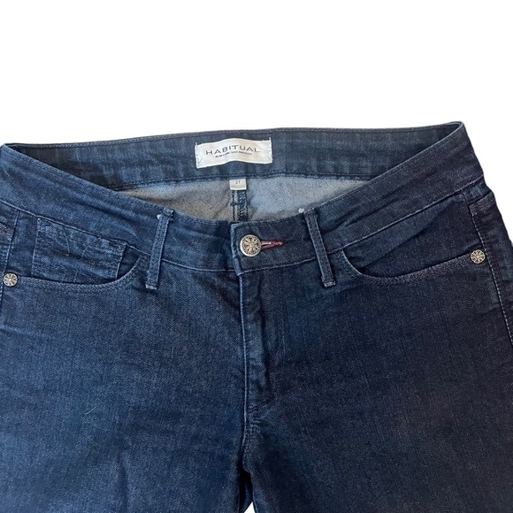Habitual - Dark Blue Wash Mid Rise Skinny Jeans Size 27 EUC - Picture 6 of 9